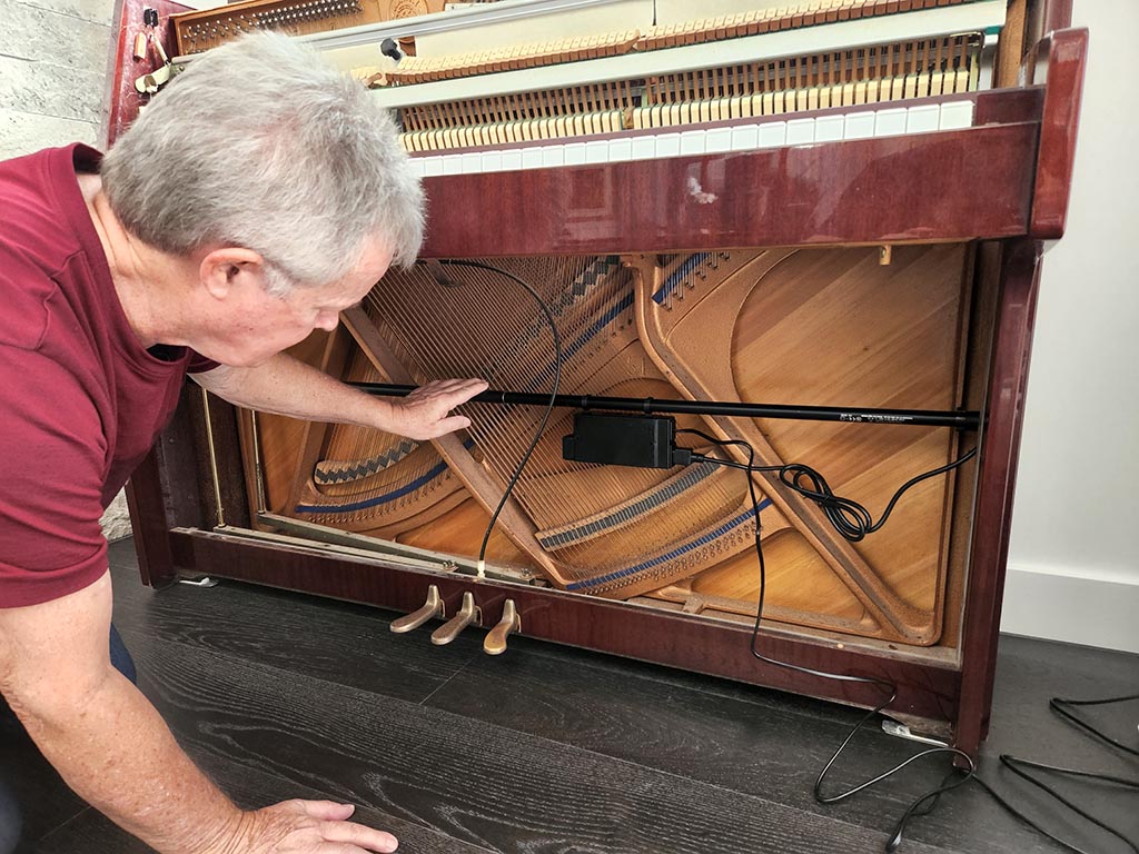 piano-humidifier-1-1024